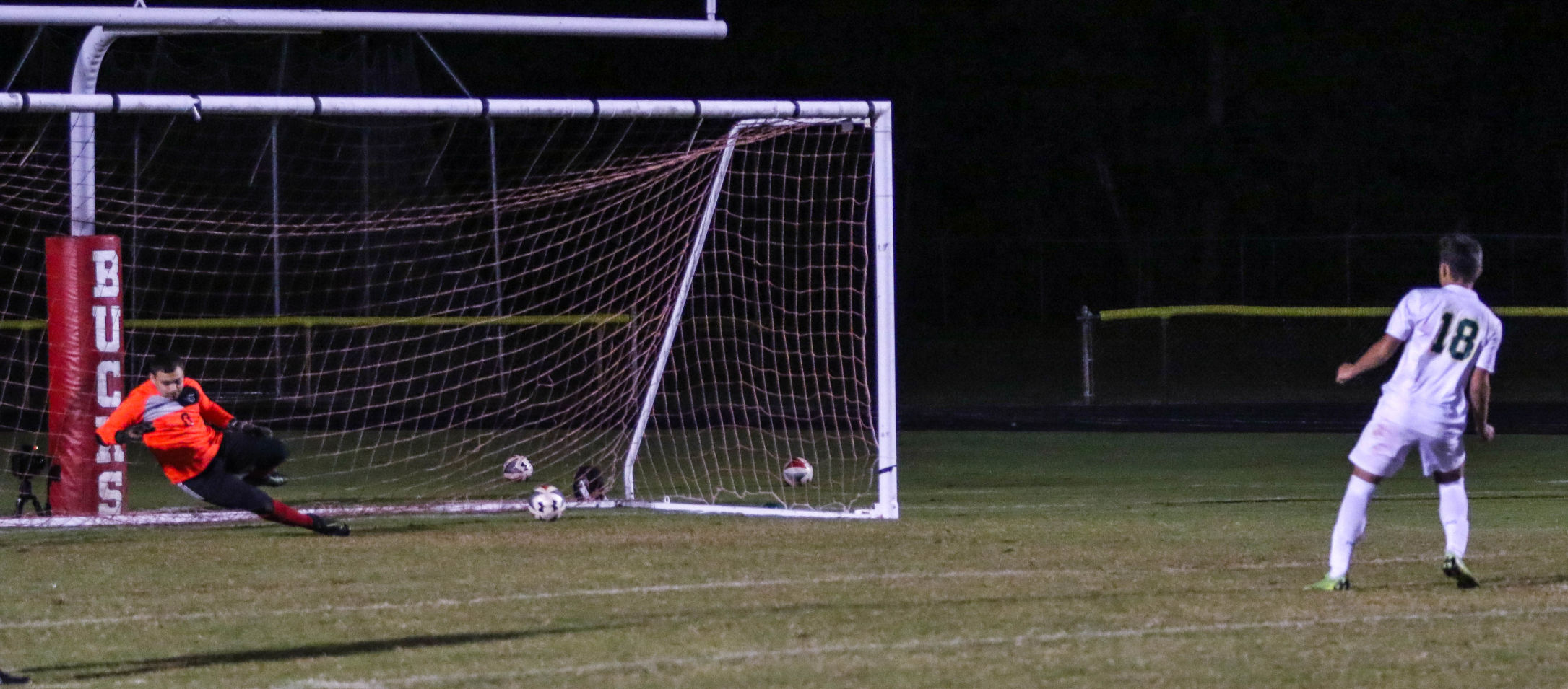 PC SAC Tourney Champs-4.jpg